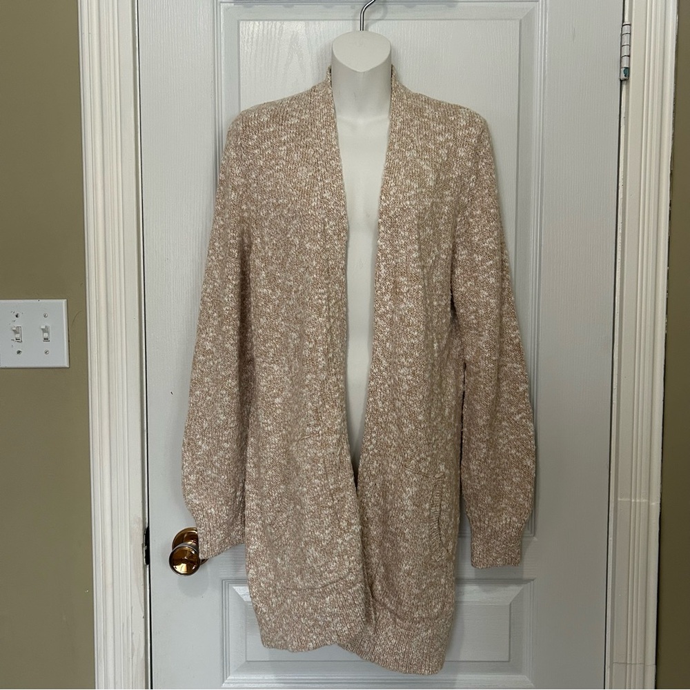 L.L. Bean Women's Tan Cardigan Sweater Large 100% Cotton Knit Front Pocket